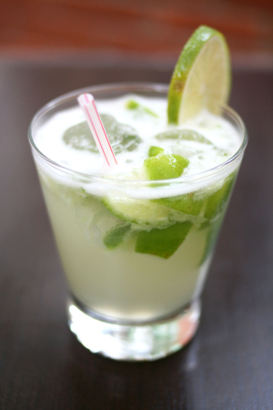 CAIPIROSKA DE LIMAO