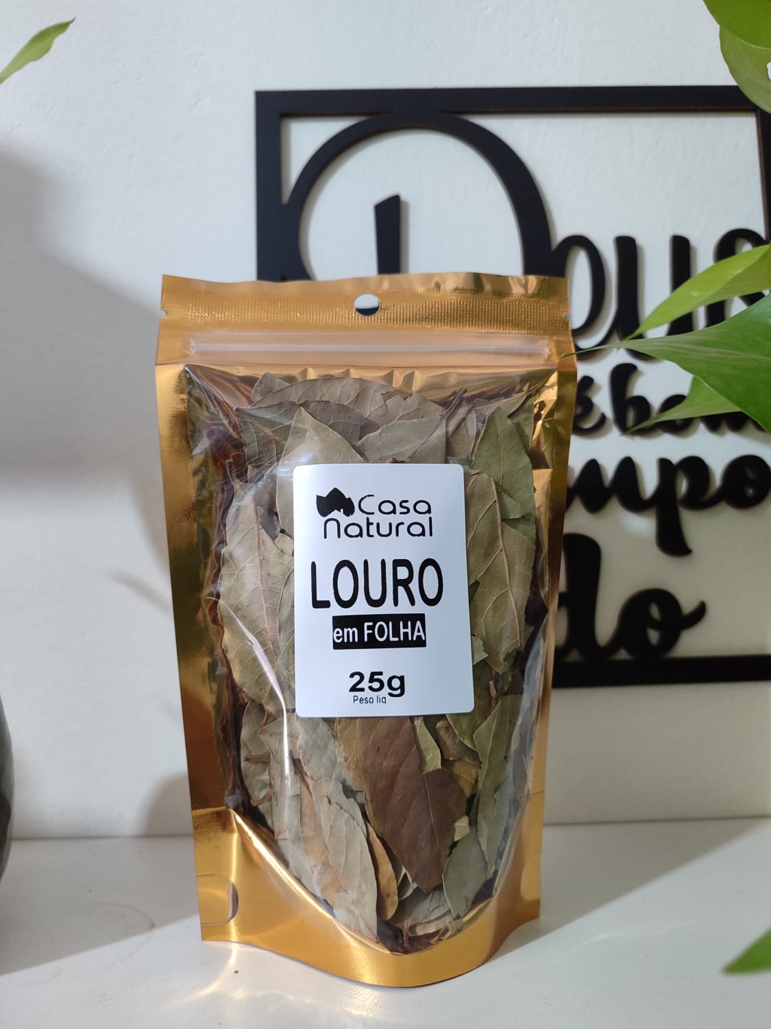 LOURO EM FOLHAS 25GR